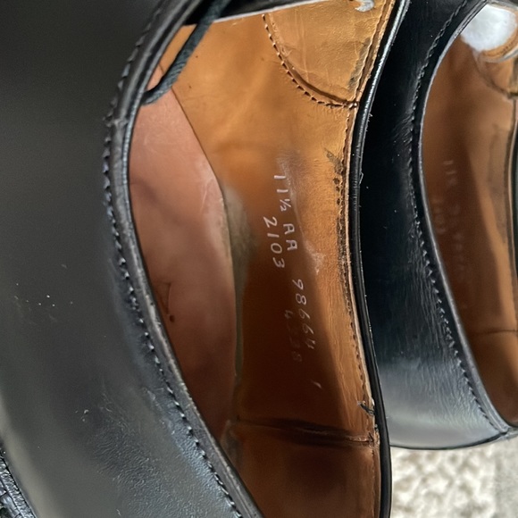 Allen Edmonds 11.5 AA narrow black patent leather Walton split toe dress shoes - Picture 3 of 8